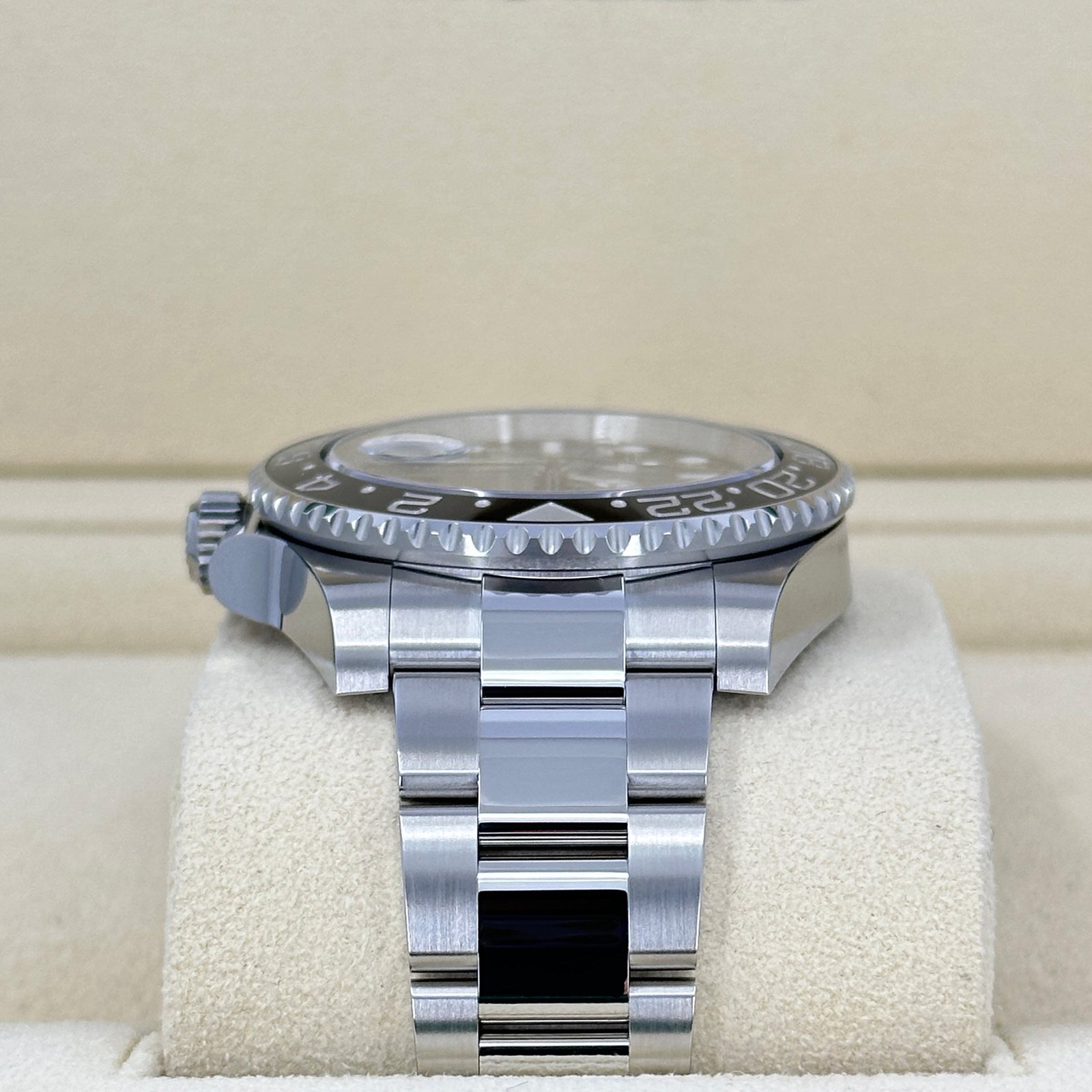 unworn rolex gmt master ii, bruce wayne, black, oyster, ref# 126710grnr 0004 unworn rolex gmt master ii, bruce wayne, black, oyster, ref# 126710grnr 0004