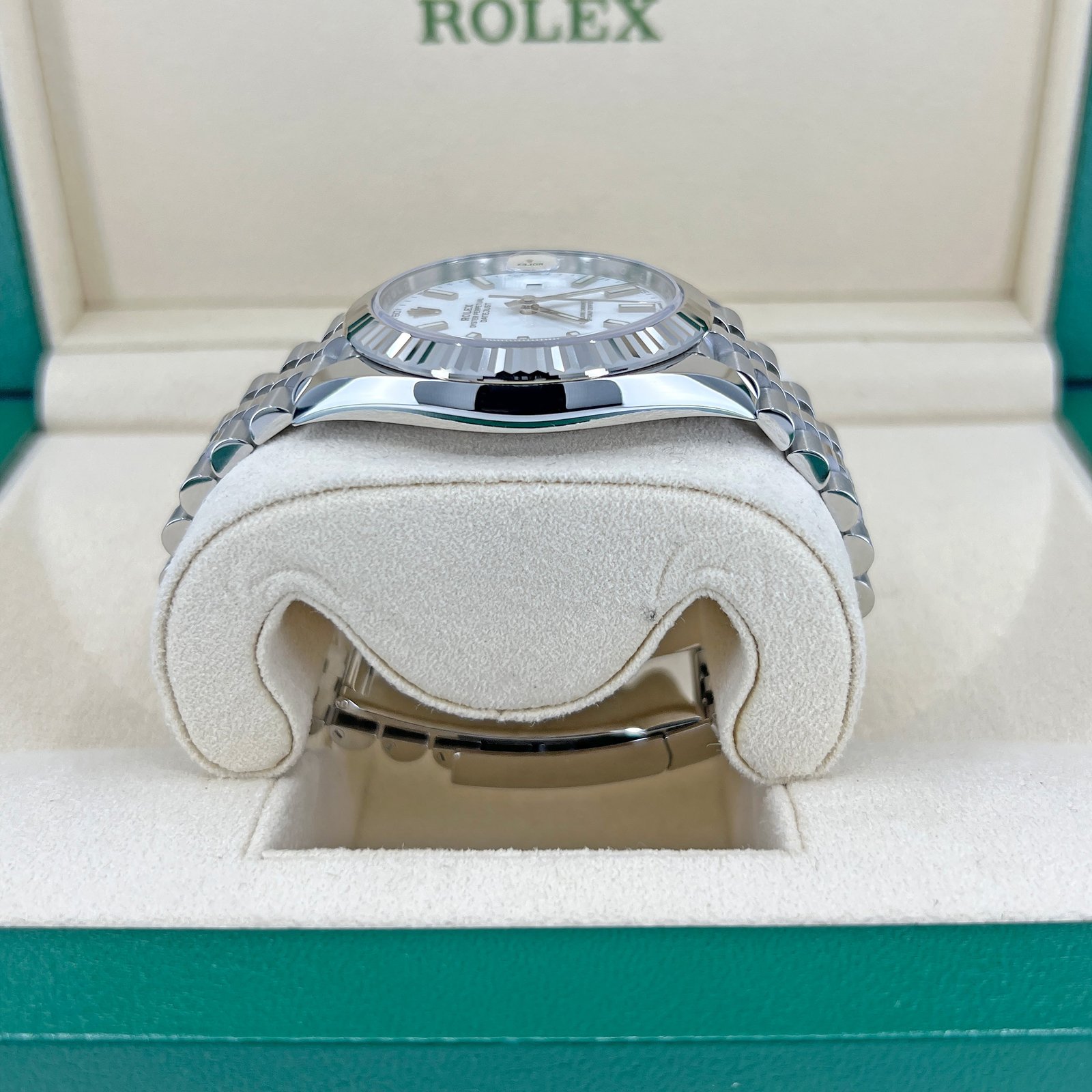 rolex datejust 41 oystersteel and 18k white gold 41 mm white dial, ref# 126334 0010 rolex datejust 41 oystersteel and 18k white gold 41 mm white dial, ref# 126334 0010