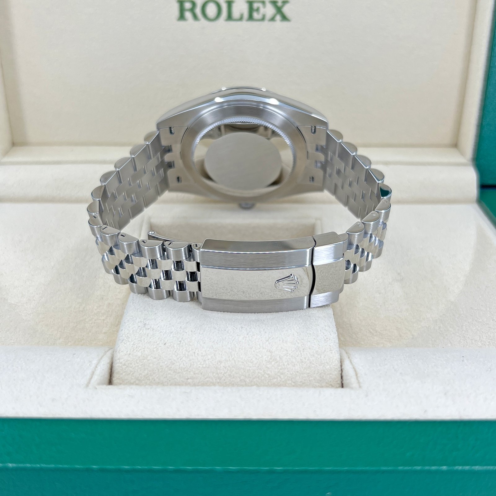 rolex datejust 41 oystersteel and 18k white gold 41 mm white dial, ref# 126334 0010 rolex datejust 41 oystersteel and 18k white gold 41 mm white dial, ref# 126334 0010