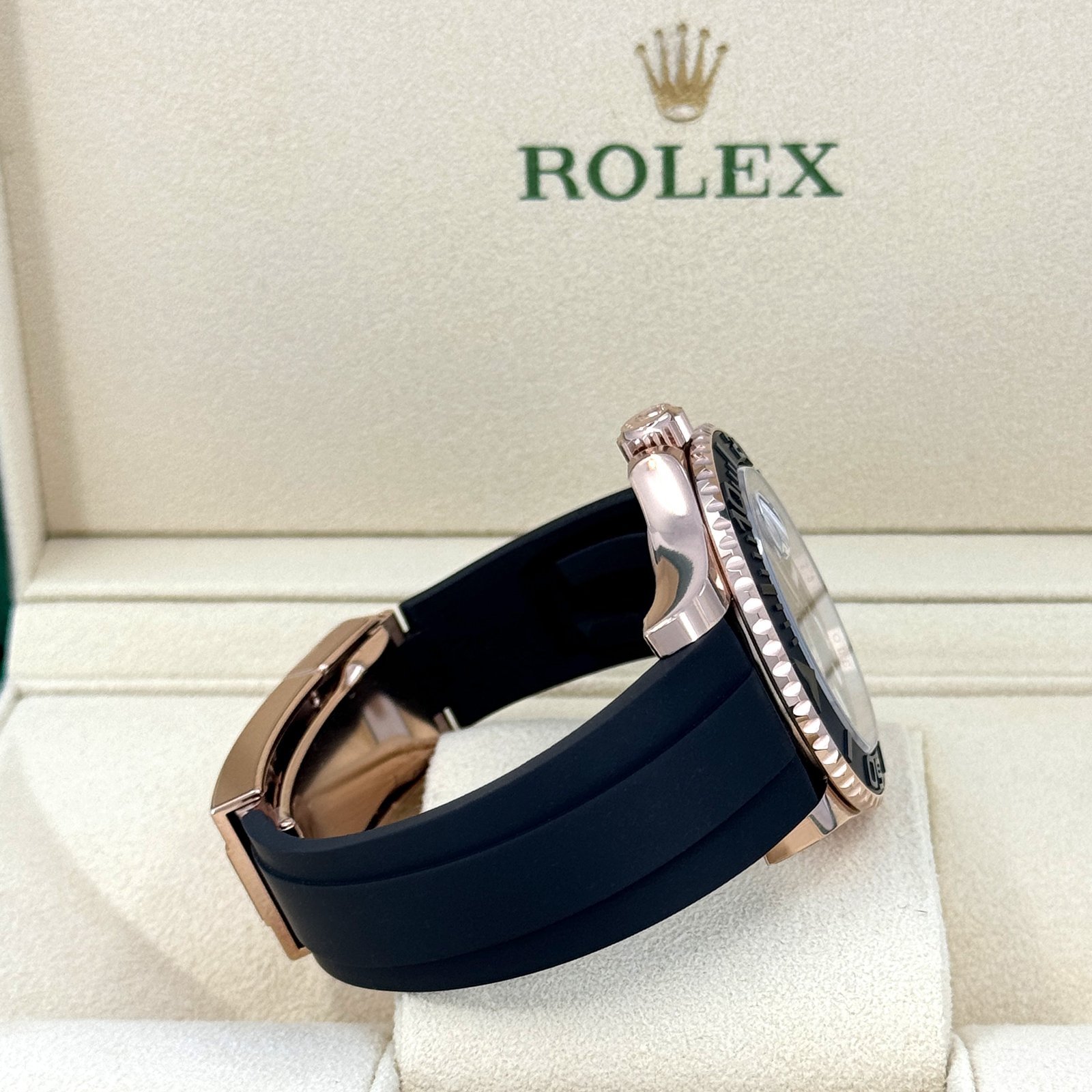 rolex yacht master 40, 18k everose gold, 40mm, ref# 126655 0002 rolex yacht master 40, 18k everose gold, 40mm, ref# 126655 0002