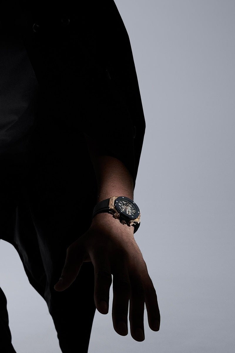 big bang unico king gold ceramic 44 mm worn watch vertical 0 27742e90a9 nzaqq0egib big bang unico king gold ceramic 44 mm worn watch vertical 0 27742e90a9 nzaqq0egib
